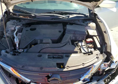 2016 Nissan Altima 2.5 z USA, uszkodzony, nr VIN 1N4AL3AP5GC280621